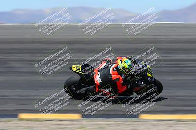 media/Apr-05-2024-Apex Assassins-CVMA Friday Practice (Fri) [[ee2ef04f2b]]/3-Racer 2/Session 3 (Bowl Speed Pans)/